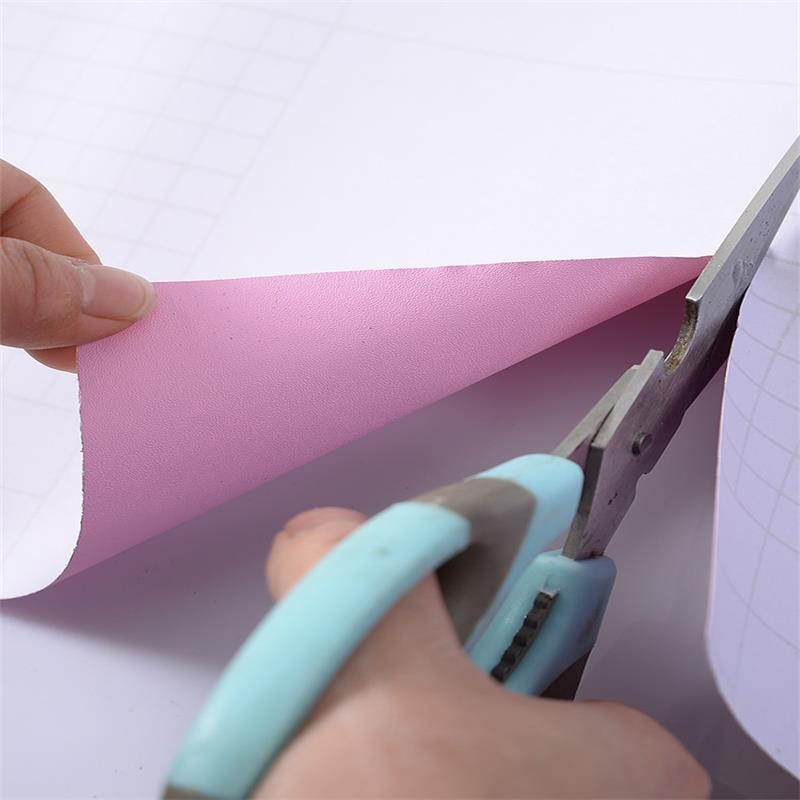 Самозалепващ PVC тапет за дневна, спалня, кабинет и търговски помещения – водоустойчива, солидна шарка, модерен минималистичен стил.