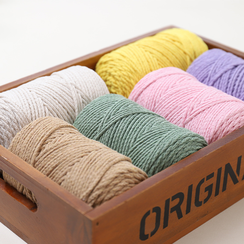 Полиестерно-хлопкова смес прежда, куха памук, вихрово въртена, за ръчно плетене