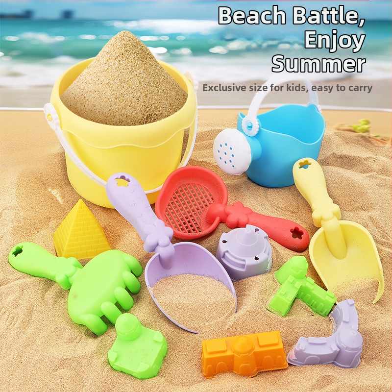 Paplūdimių smėlio žaidimų komplektas su sulankstomu kibiru, kastuvu ir smėlio laikrodžio priedais – iš plastiko, vaikams 4–6 metų