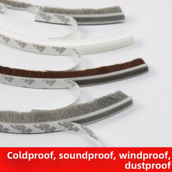 Универсална уплътнителна лента за прозорци и врати, самозалепваща се, противоударна, ветроустойчива и топлоизолационна.