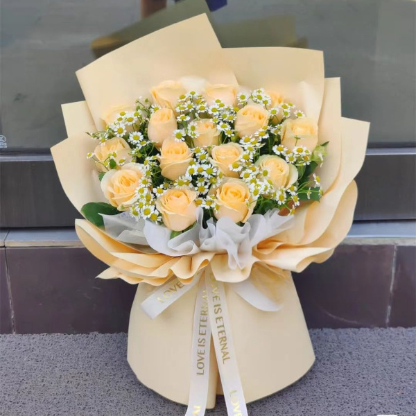 Muilo gėlių rožių puokštė dovanai