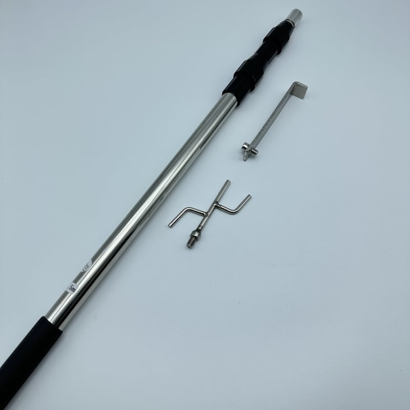 Телескопична метална релса за дрехи с кука – за закачалки, панталони и вратовръзки (Телескопична; Неръждаема стомана; Разширяващ се държач)