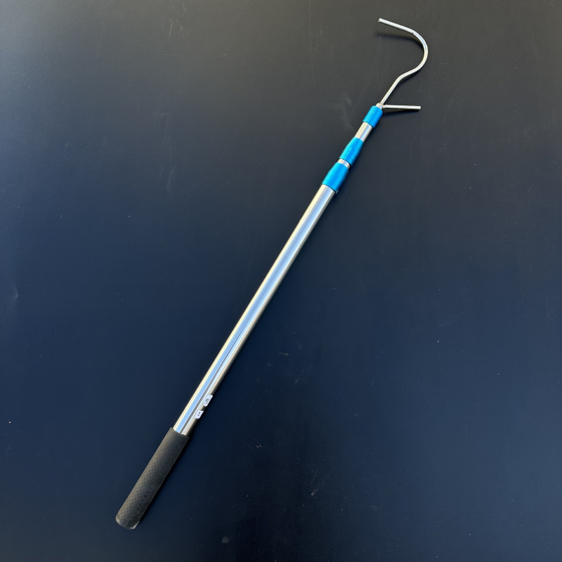 Телескопична метална релса за дрехи с кука – за закачалки, панталони и вратовръзки (Телескопична; Неръждаема стомана; Разширяващ се държач)