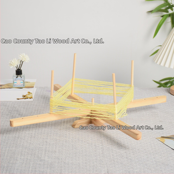 Ξύλινο ράφι για νήματα, περιστρεφόμενο, χειροποίητο, από μασίφ ξύλο, μοντέρνος μινιμαλισμός - Peach & Plum