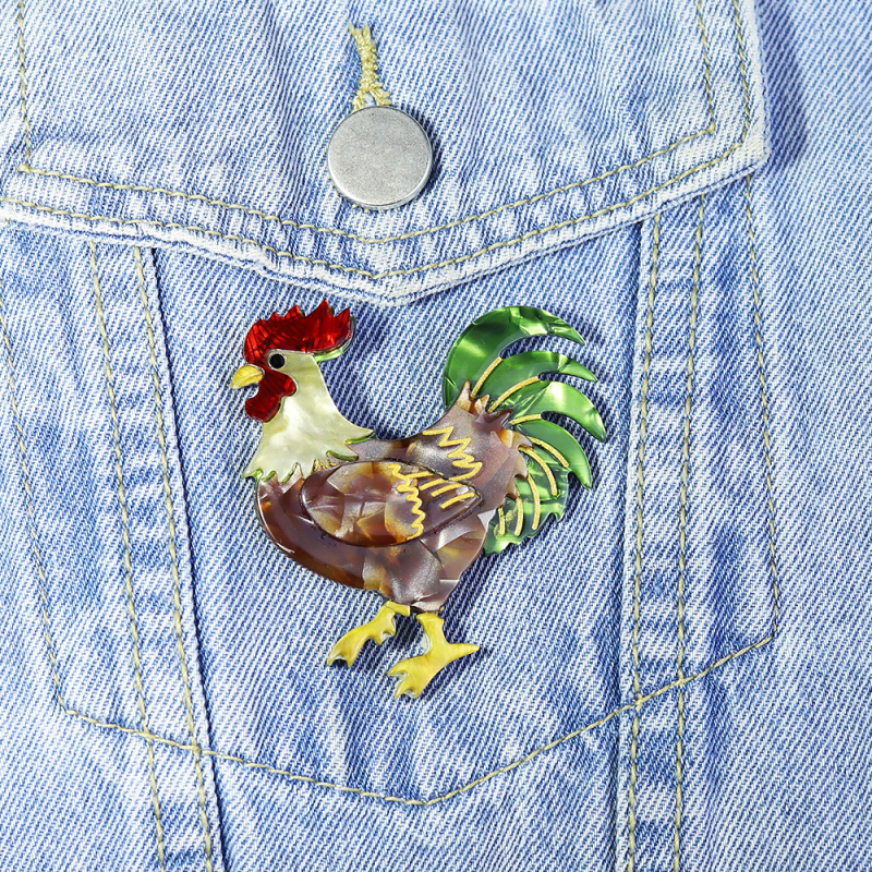 Akrilinė sagė su gyvūnų motyvu – unisex, originalus dizainas, daugiafunkcinis papuošalas