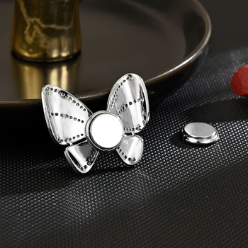 Καρφίτσα πεταλούδα από χαλκό, μορφή ζώου, ηλεκτροπλατίωση, άνοιξη 2025, διακοσμητικό