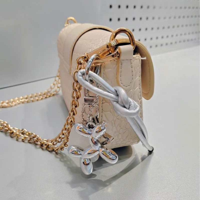 Odinis pintas telefono pakabukas su Bubble Dog dizainu — raktų pakabukas ir maišo papuošalas, mielas stilius, atskirai įpakuota