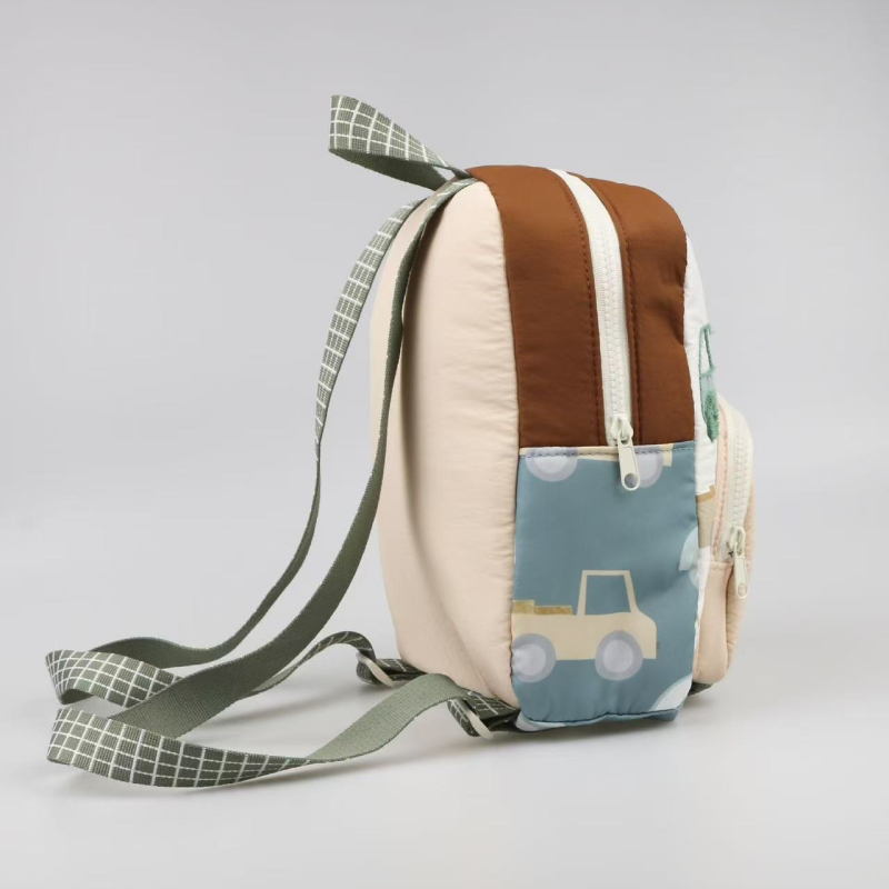 Универсална детска раничка с бродиран автомобил, предучилищна възраст, Oxford плат, намаляване на натоварването, игрив и сладък стил, унисекс