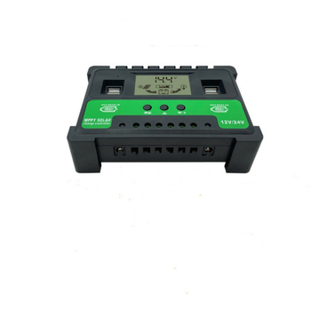 PWM napelemes töltésvezérlő USB-portokkal, áramkijelző, 12V-24V, 30A/40A/50A