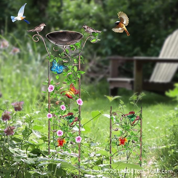 Водопой за птици с решетъчна рамка — външен двор, свободностоящ, сваляем съд за хранене, метал/ковано желязо, модерен стил