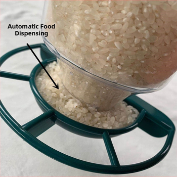 Šviesiai plastikinė kabinamas paukščių lesyklė su dangteliu ir siurbtuko tvirtinimu, automatinis šėrimas (Medžiaga: PS+PP; Automatinis šėrimas: Taip; Produkto kodas: PS005; Tinka vandens aplinkoms)