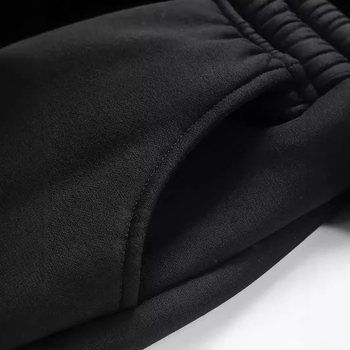 Дамски спортни панталони с сърцевиден принт, полиестер – права кройка, средно повдигната талия, с шнур за пристягане