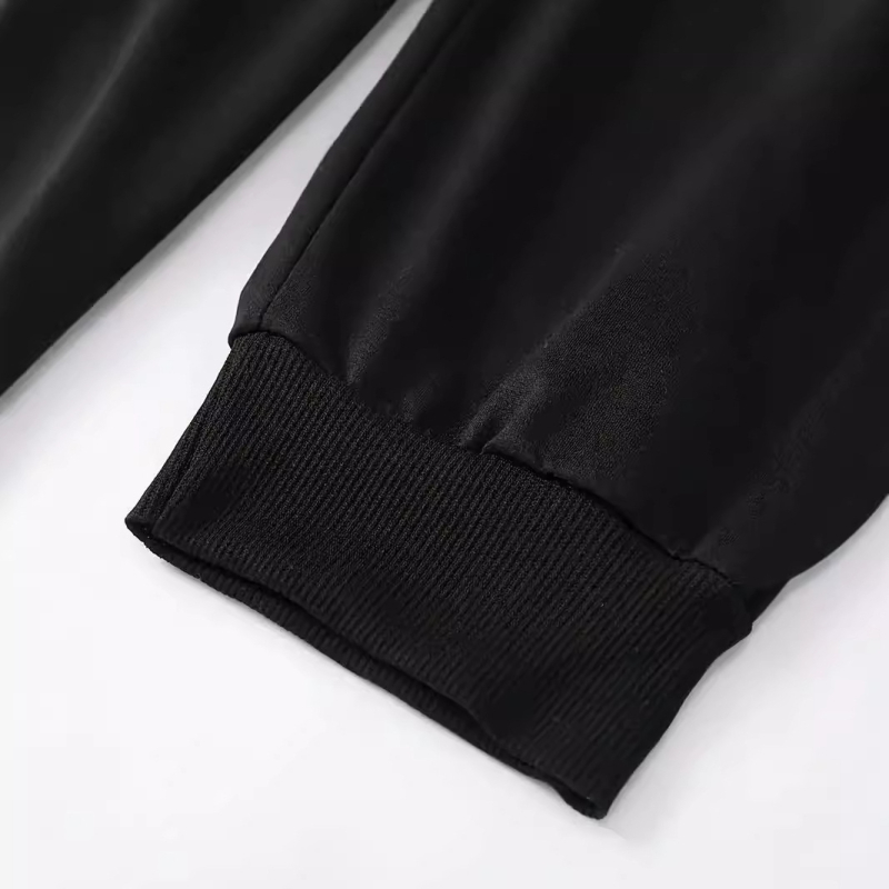 Дамски спортни панталони с сърцевиден принт, полиестер – права кройка, средно повдигната талия, с шнур за пристягане