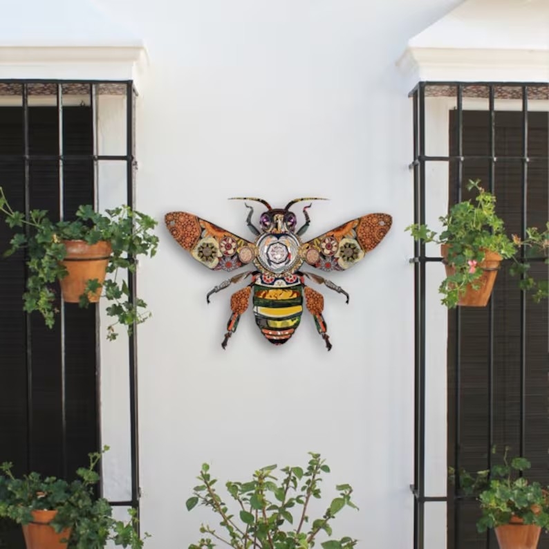 Fém méh falidísz – vintage stílusú, nappaliba való, modern és egyszerű