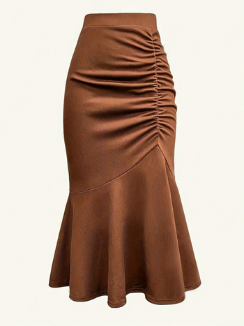 Undinės siluetas, plisė, aukšta juosta, midi ilgio sijonas, poliesterio pluoštas su mikroelastika, patchwork dizainas