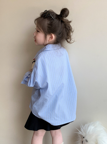 Lányoknak szóló ing, koreai verzió, csíkos mintázat, 95%-os pamut, tavasz–ősz.