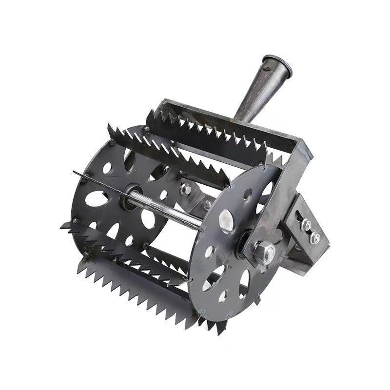 Ratinis ravėjimo įrankis žemės ūkiui – patobulintas rankinis ravėjimo ir dirvos atpalaidavimo įrankis, mangano plieno dantyta kaltas, storesnis ir platesnis