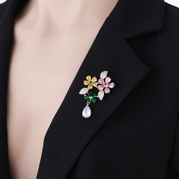 Брошка цвете със циркон, медна основа, серия Принцеса, стил дамски прост