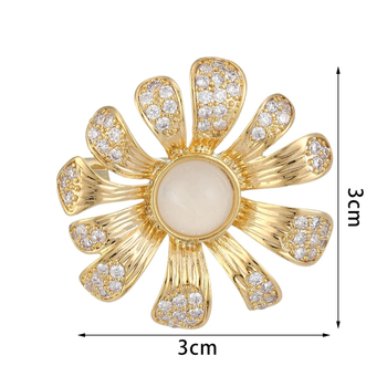 Слънчогледова медна брошка с цирконова вложка, микро паве — женски стил, серия Принцеса