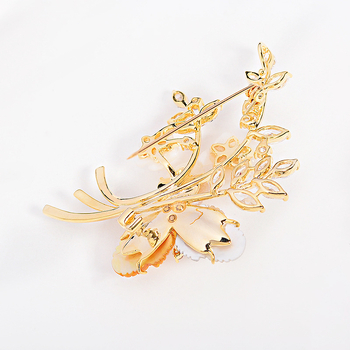 Καρφίτσα από χαλκό, σε σχήμα λουλουδιού, ηλεκτροπλατίζ, κομψό γυναικείο αξεσουάρ (Κωδ. Xr03844)