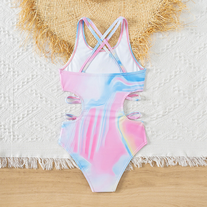 Lányoknak készült egyrészes fürdőruha szív mintával és virágos cartoon dizájnnal; 85% poliészter, bélés 100% poliészter, melltartó betétek nélkül