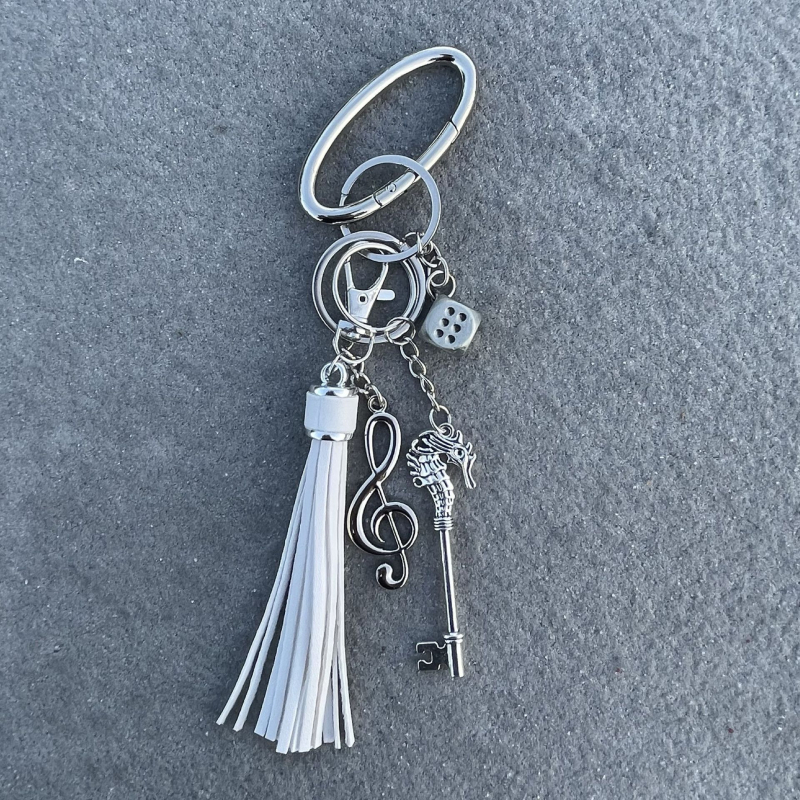 Táskadísz tassel motívummal, óceán ihletett dizájn (Anyag: ötvözet; Stílus: INS stílus, táskadísz; Kiadás: 2025 tavasza; Stílus besorolás: személyes tendencia)