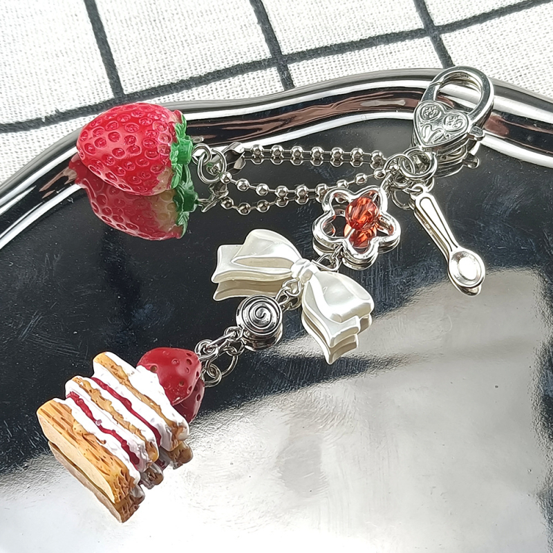 Rankų darbo karoliukų pakabukas telefonui, mažo pyragėlio formos papuošalas iš lydinio