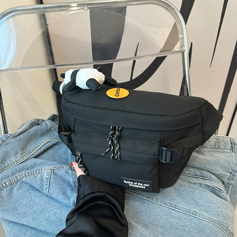 Crossbody táska — városi egyszerűség, nylon, poliészter bélés, dumpling bag stílus, mindennapi használat