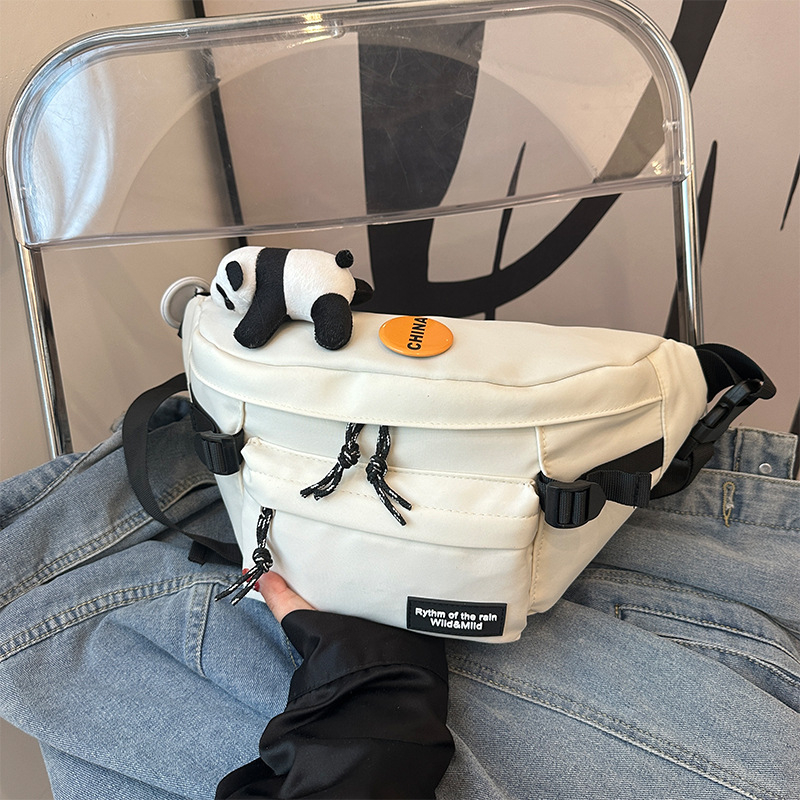 Crossbody táska — városi egyszerűség, nylon, poliészter bélés, dumpling bag stílus, mindennapi használat