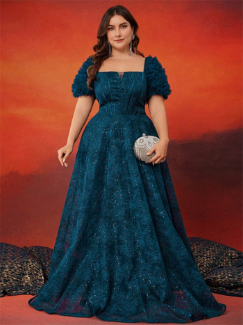 Vakarinė suknelė A linijoje su kvadratiniu iškirpte, trumpomis rankovėmis, kaulinė juosmens linija, poliesteris, audinio sudėtis 95%+