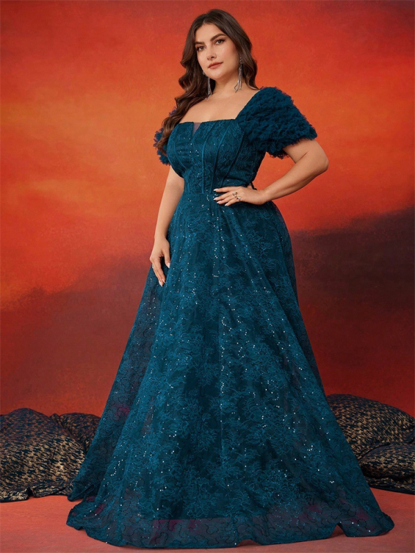 Vakarinė suknelė A linijoje su kvadratiniu iškirpte, trumpomis rankovėmis, kaulinė juosmens linija, poliesteris, audinio sudėtis 95%+