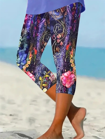 Ženske Capri legice s floralnim 3D uzorkom, krojene, uski kroj, visoka elastičnost, poliester s spandexom