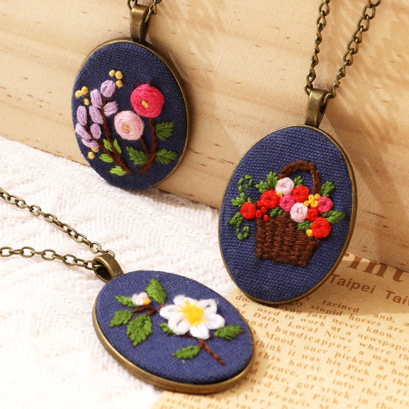 DIY комплект за бродерия – висулка за огърлица, ръчно изработени украси; 200 части, тегло 0,13 кг, възможно персонализиране, стил прост