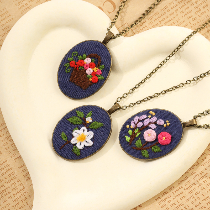 DIY комплект за бродерия – висулка за огърлица, ръчно изработени украси; 200 части, тегло 0,13 кг, възможно персонализиране, стил прост