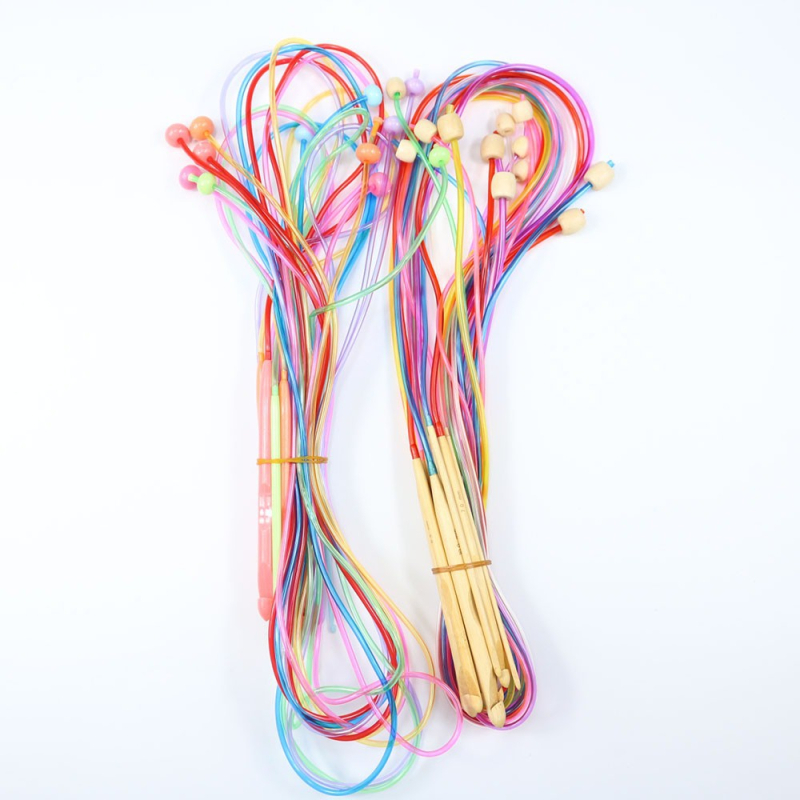 Набор крючета за плетене с мъниста, 12 чифта, в чанта за съхранение