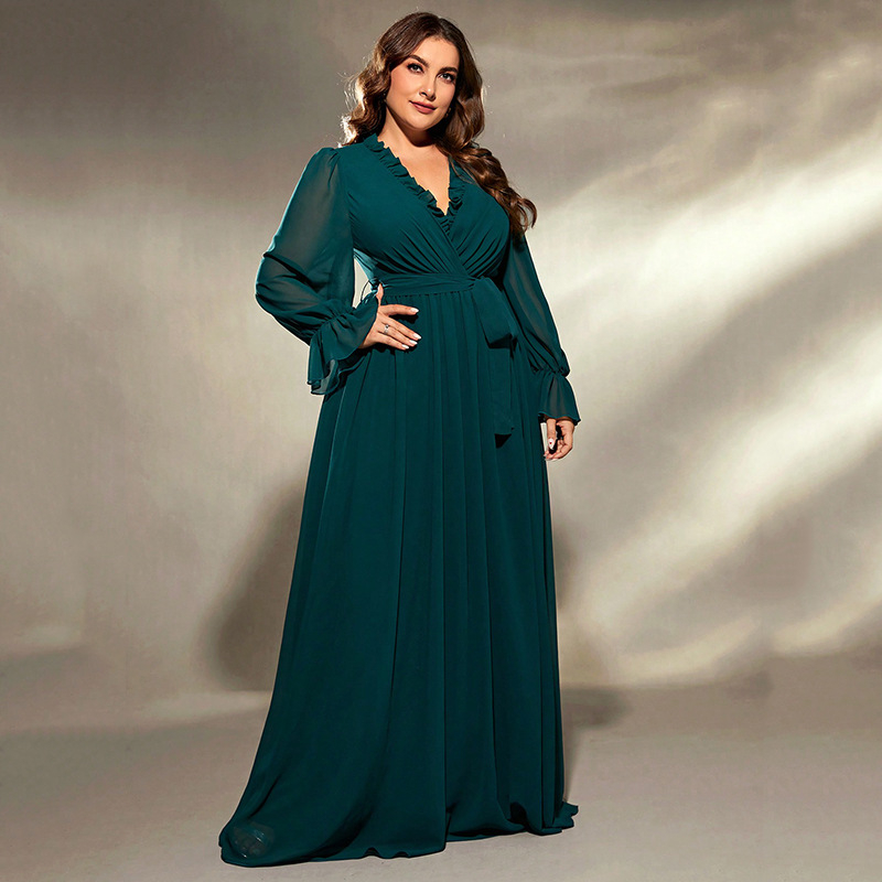 Poliesterio vakarinė suknelė, gilus V iškirpimas, ilgos rankovės, ilgas sijonas