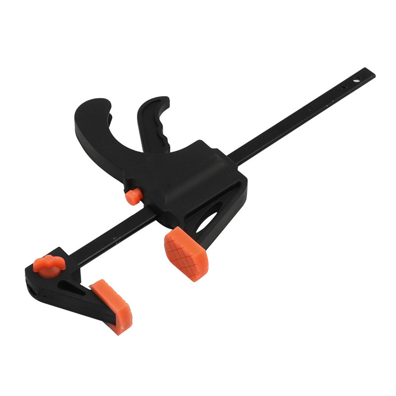 F-образна дърводелска щипка със система за бързо фиксиране под прав ъгъл и тригер за силно притискане