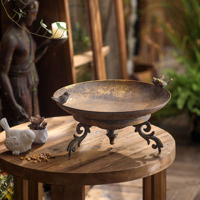 Διακοσμητικό πουλί από σφυρήλατο σίδερο για εξωτερικούς χώρους και είσοδο — βαμμένο μέταλλο, φινίρισμα Inkjet, συσκευασία από χαρτόνι (μη παραμετροποιήσιμο)