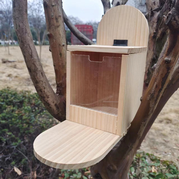 Ξύλινος τροφοδότης σκίουρων για κήπο – εξωτερική χρήση, κατασκευή από ξύλο