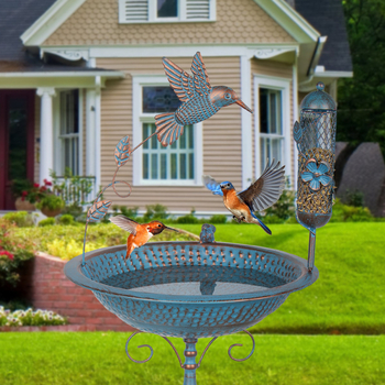 Željezni kupalište za ptice, dekorativno za vanjsku baštu, poluručni i polu-mehanički dizajn (Materijal: Željezo; Oblik: poluručni i polumehanički; Namjena: vanjski vrt)
