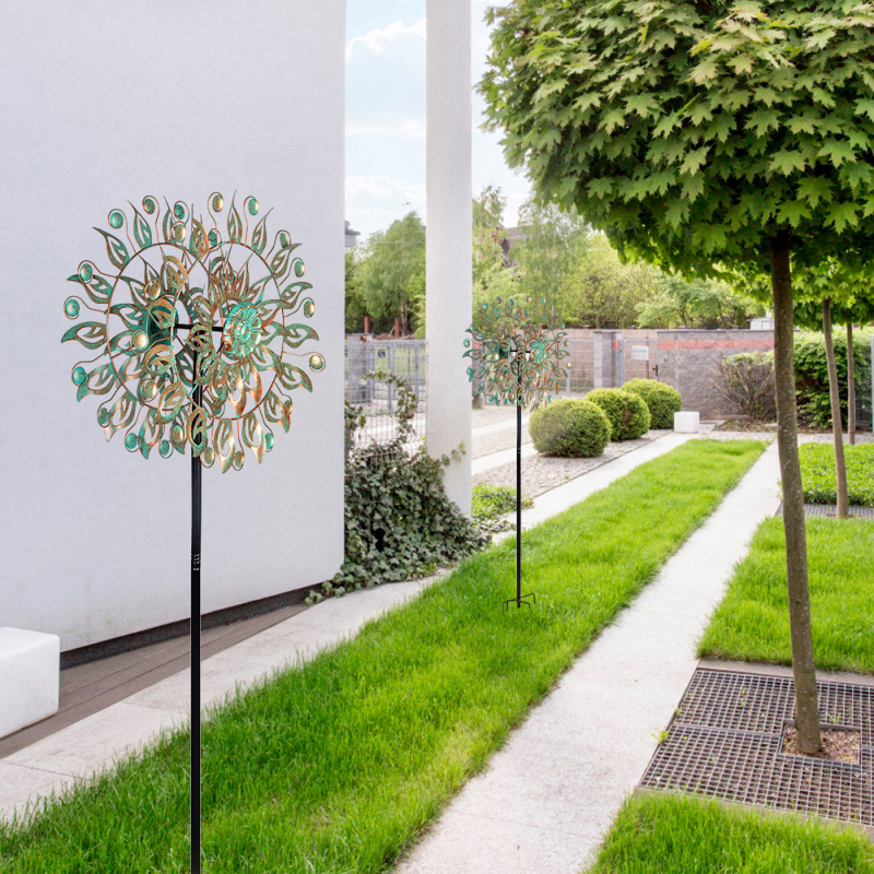 Geležies vėjo malūnas kiemo dekoras — Medžiaga: Geležis; Gamyba: Pusiau rankinis ir pusiau mechaninis; IP autorizacija: Nėra