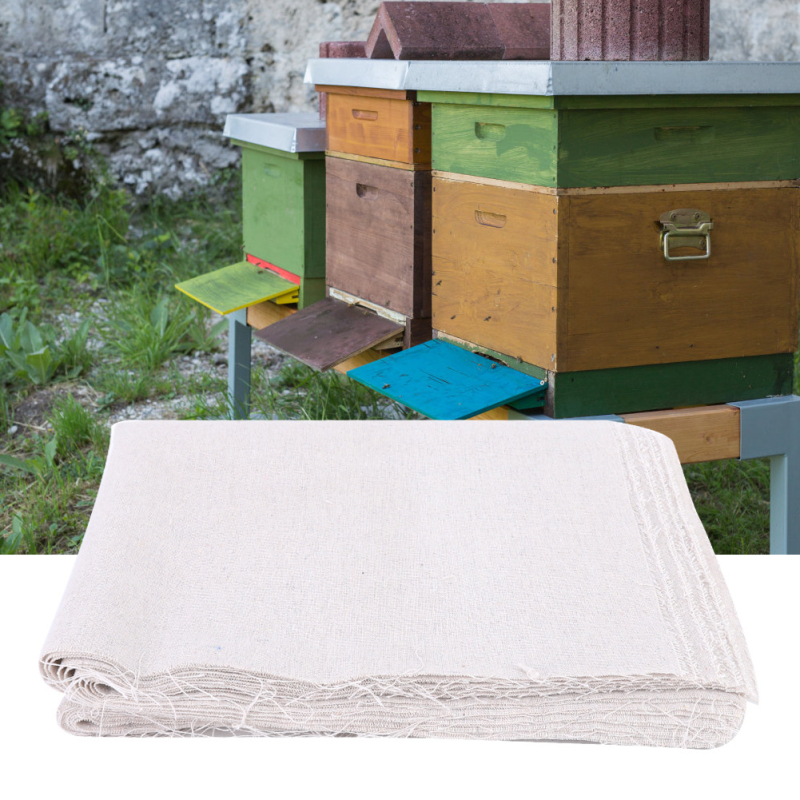 Bitininkystės įrankiai, 10 vnt. rinkinys: avilio krašto izoliacijos audinys, tinklinis dangtis audinys, propolio audinys