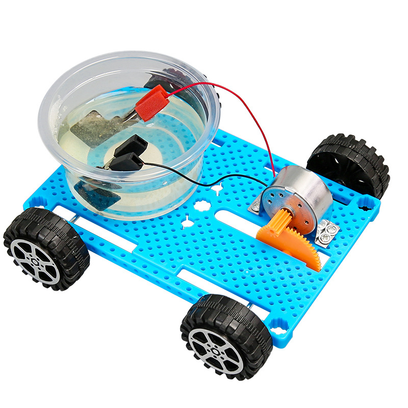 Kit DIY mașină alimentată cu apă sărată pentru educație STEAM, fizică pentru învățământul primar și gimnazial, componente din plastic, vârsta 7-14 ani