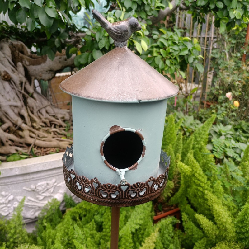 Climbing frame — metalas/kaltas geležies, pastatoma sodo dekoras (Tipas: Climbing frame; Medžiaga: Metal/Wrought iron; Naudojimo būdas: Floor-standing)