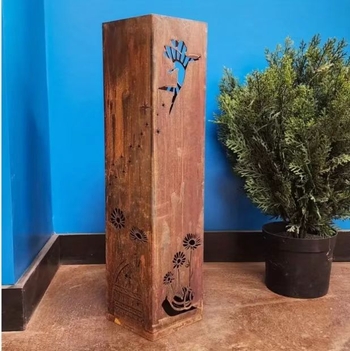 Στήλος φωτισμού κήπου από σίδερο, Wangxi, κοίλος σχεδιασμός, μοντέρνος μινιμαλισμός