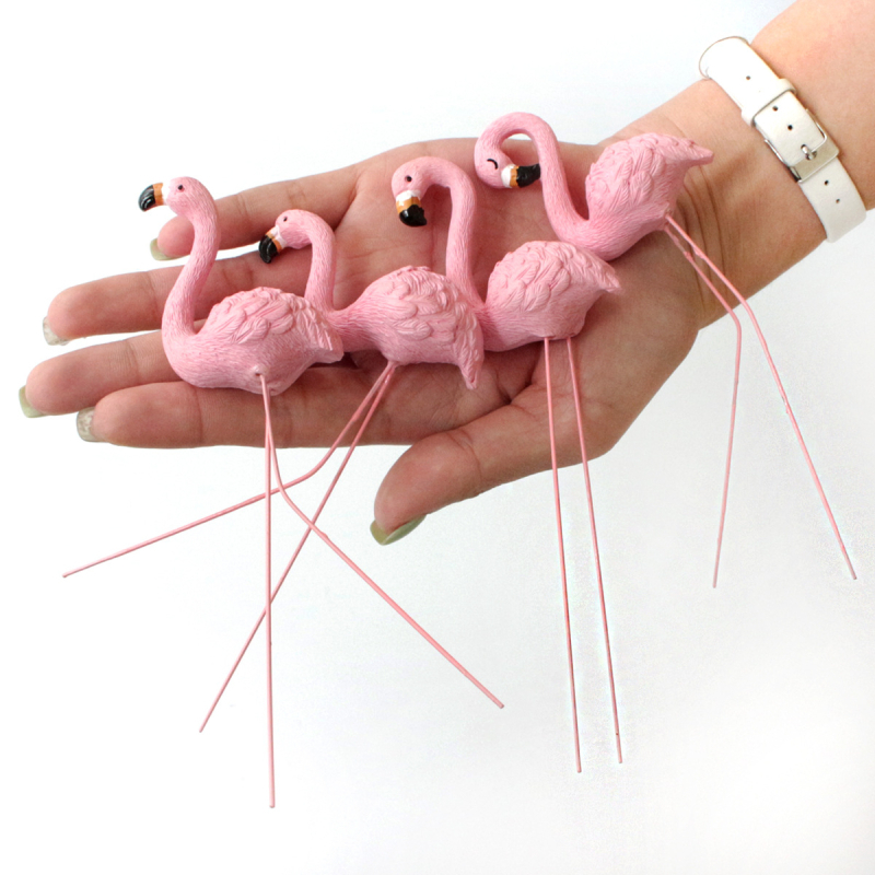 Flamingó kert dekorációs készlet műanyag és gyanta anyagból, HG márka, rajzfilm-stílusú, gyanta kézműves kategória.