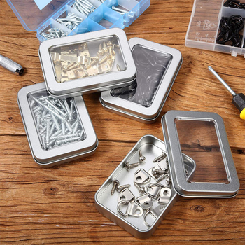 Правоъгълна кутия от тинплейт с прозорец за съхранение на значки и джаджи; материал: тинплейт; печат с четири цвята; отпечатано лого