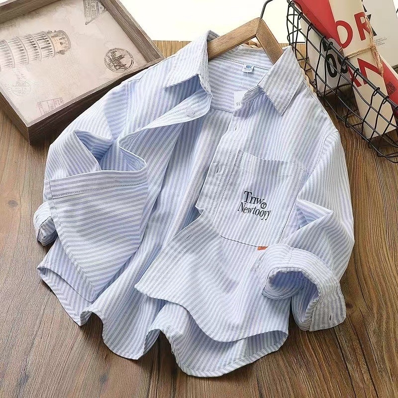 Gyerekeknek készült csíkos pamut ing, négyzetes gallérral, hosszú ujjú, kényelmes casual stílus, tavasz–ősz, 8+ éveseknek