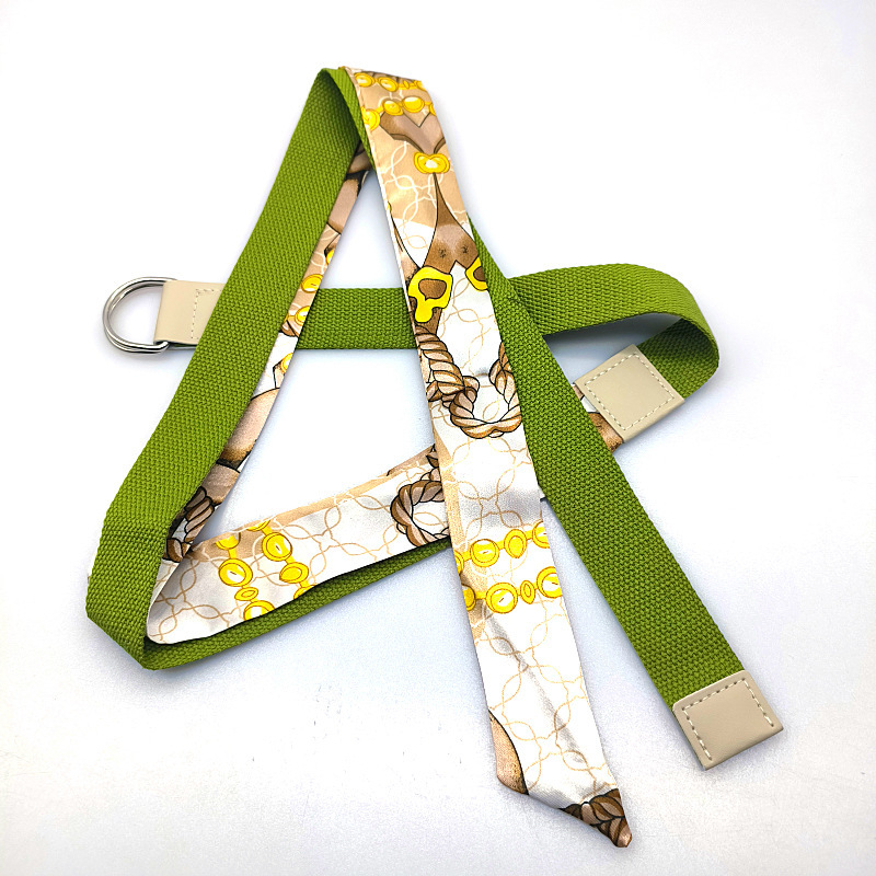 Рокля с колан, изкуствена кожа, сплавна катарама, закопчаване с двойна халка, ширина на колана 2–4 cm