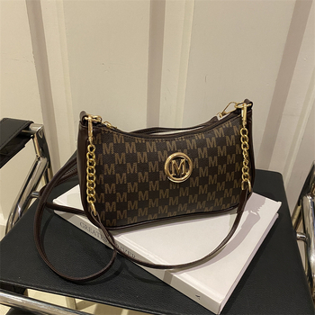 PU anyagú válltáska, városi egyszerűség, horizontális négyszög alakú forma, cipzáras nyitás, poliészter bélés, telefontartó zseb, tavasz 2025